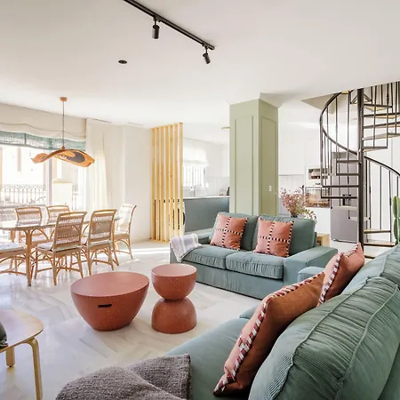 Luces De Catedral لقنت