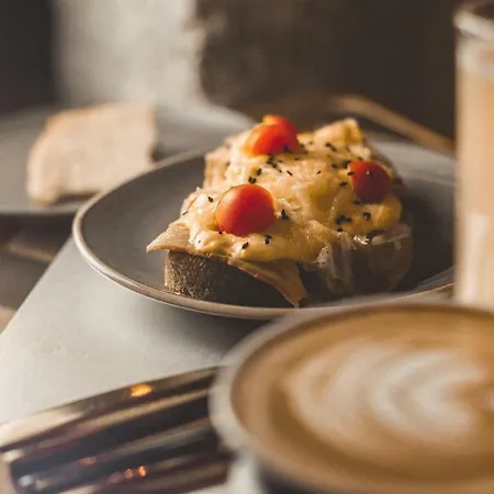 灯火大教堂公寓